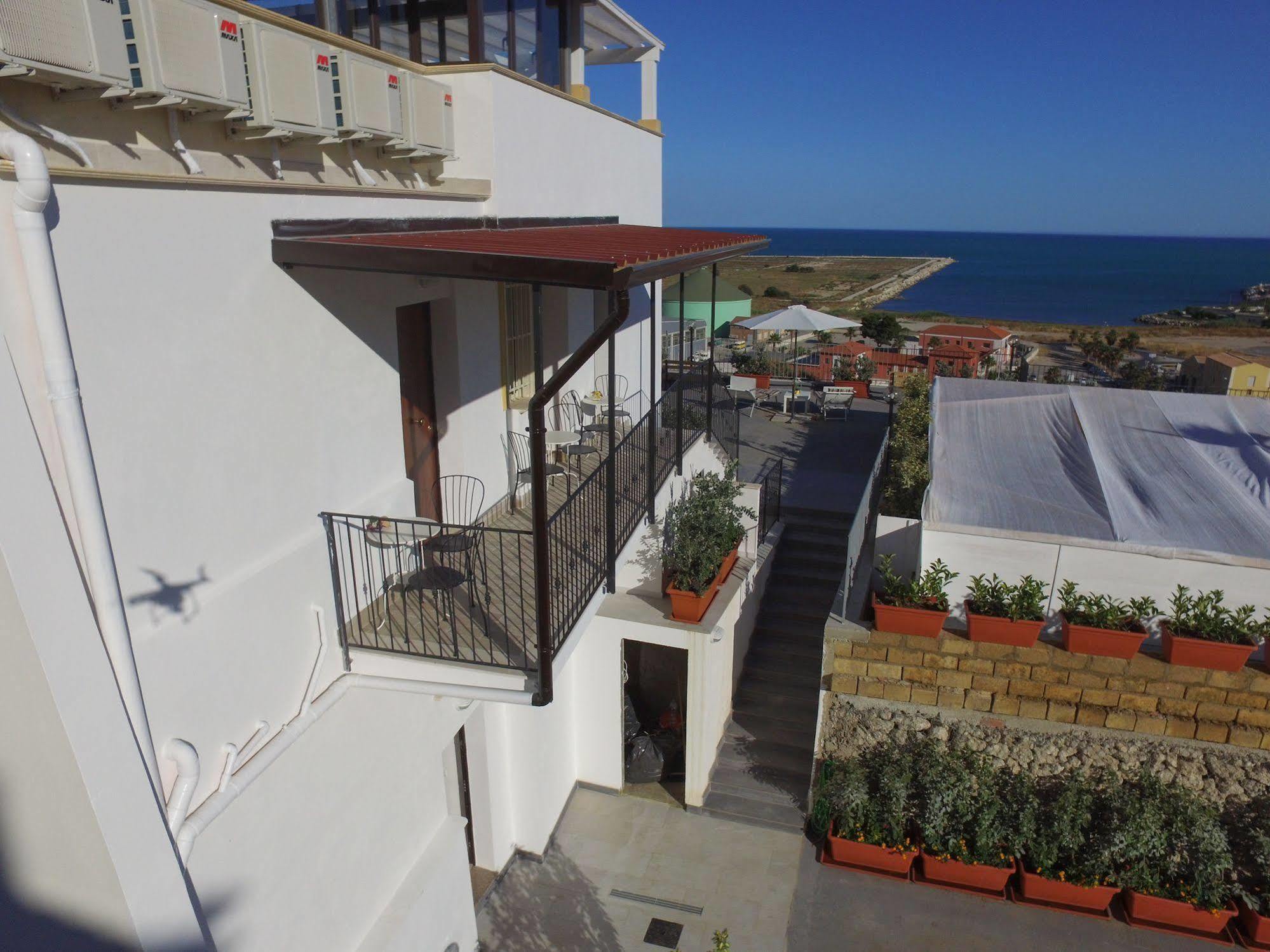B&B Baglio Santa Croce Porto Empedocle Exterior foto