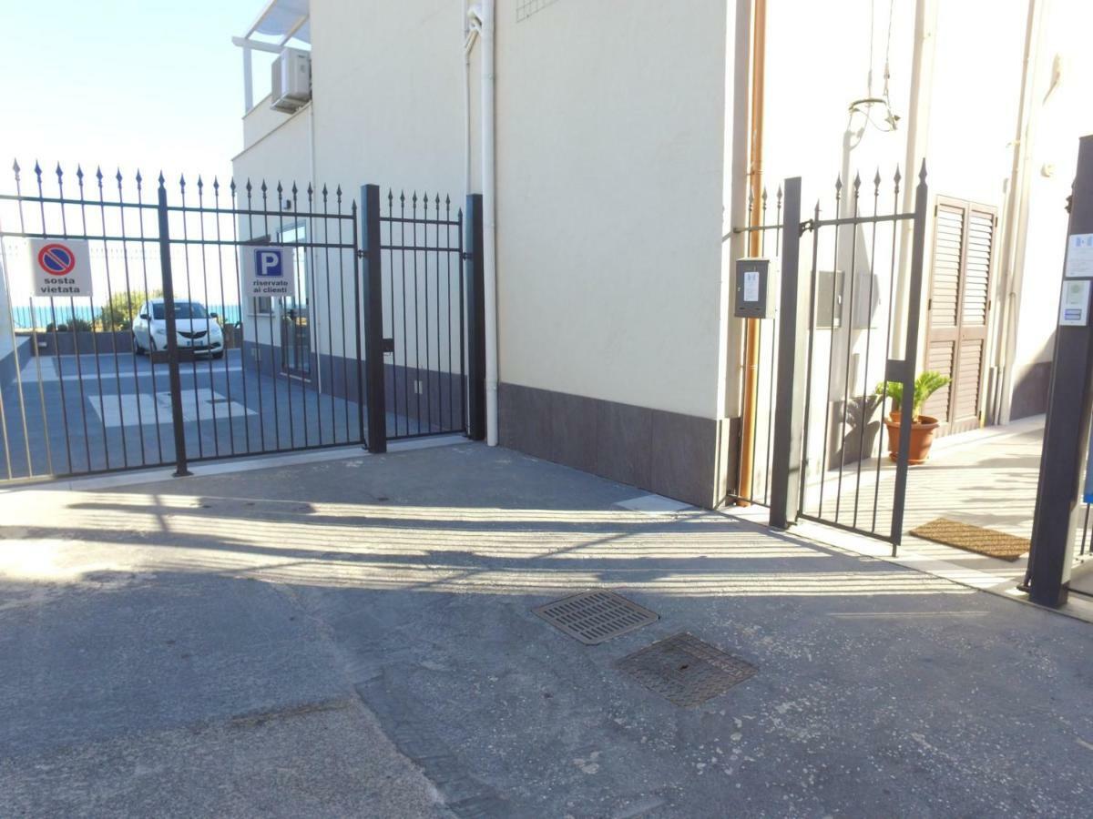 B&B Baglio Santa Croce Porto Empedocle Exterior foto